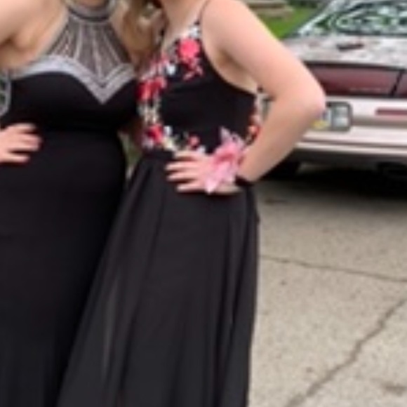 Prom Dress! - Picture 2 of 2